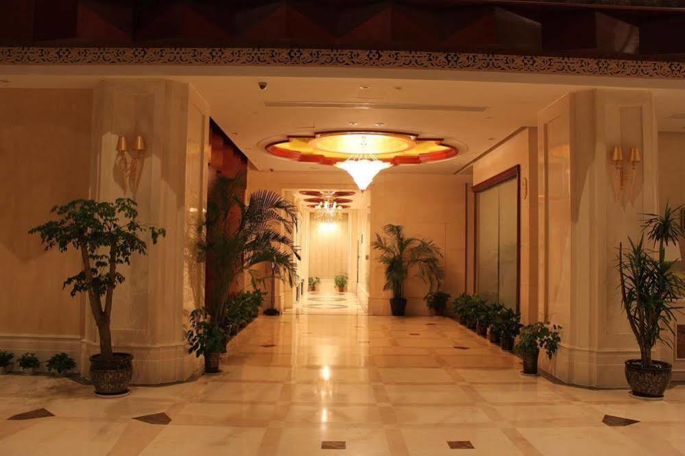 Qiantang River View Hotel Apartments Binjiang Exterior photo